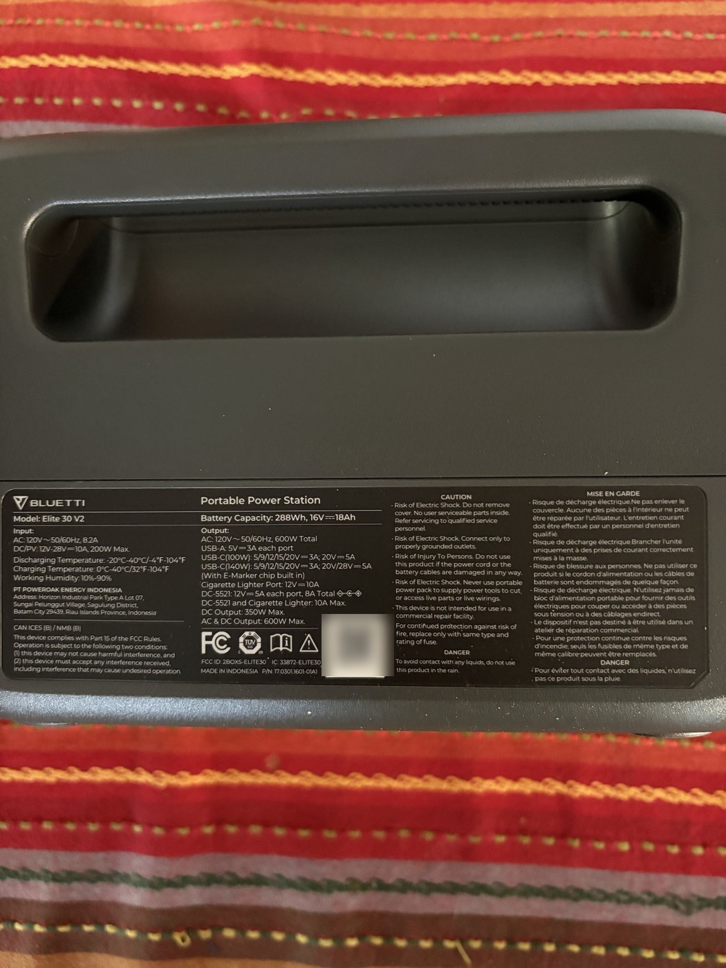 Rating label on the underside of the Elite 30 V2